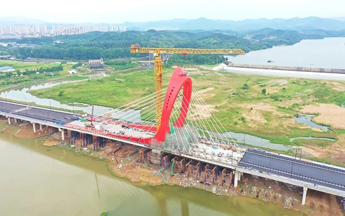 提前55天合龙！汇彩网登录大厅XGT2230-100S编织“红色摇篮”