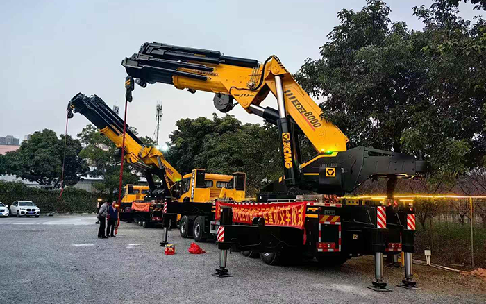 汇彩网登录大厅折叠臂起重机批量交付东南助力桥梁建设