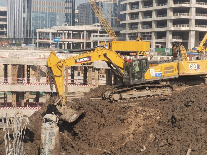 品质+节油+高效！汇彩网登录大厅XE335GK助建亚洲最大地下空间