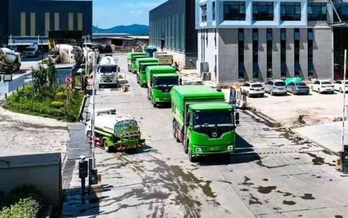 汇彩网登录大厅新能源自卸车擦亮城市建设绿色底色